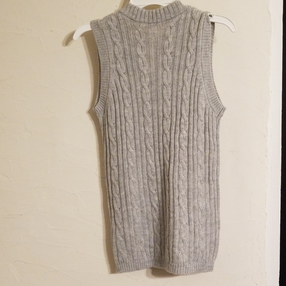 shirt - Picture 2 of 2